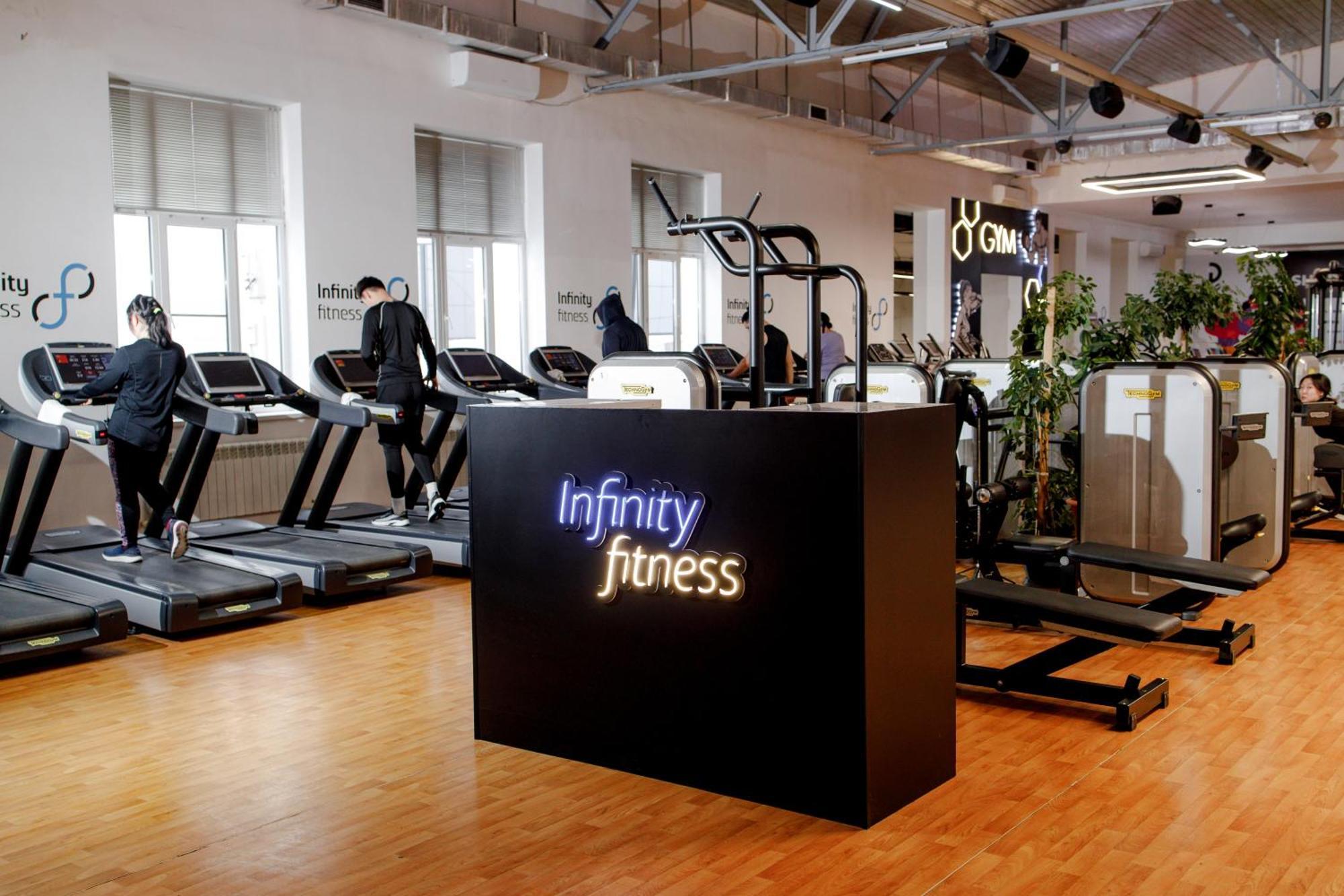 Infinity Plaza Block 1 호텔 Atyraū 외부 사진